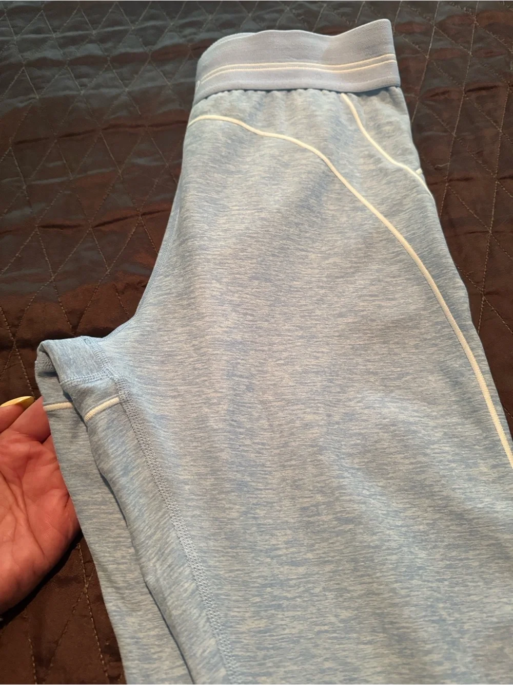 ALO Yoga- Alosoft High-Waist Heart Throb Legging